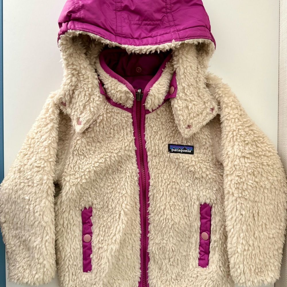 Patagonia Baby Reversible Tribbles Hoody Jacket Fuchsia & Navy - Picture 3 of 8